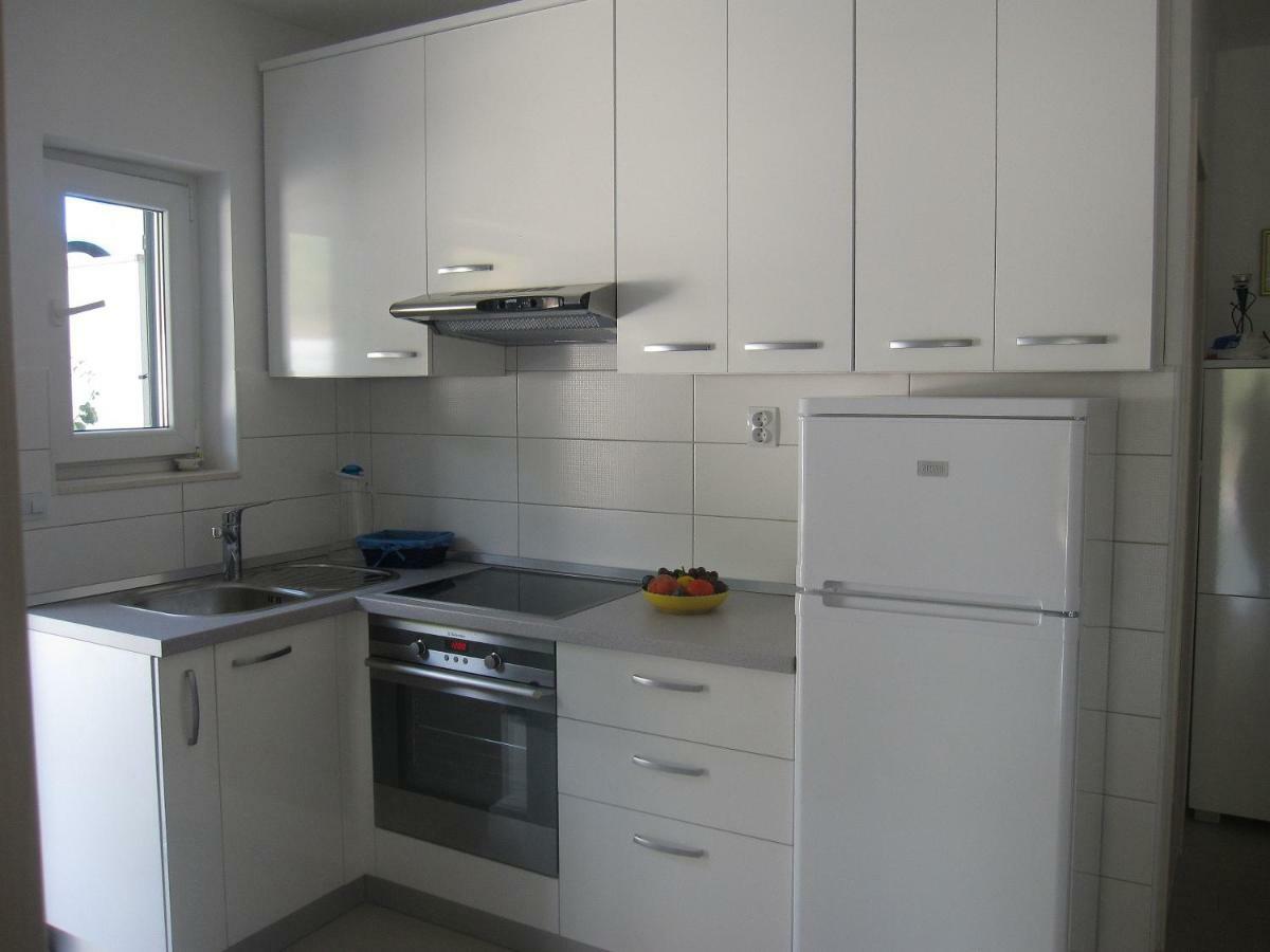 Apartments Kuzmanic Omiš Exterior foto