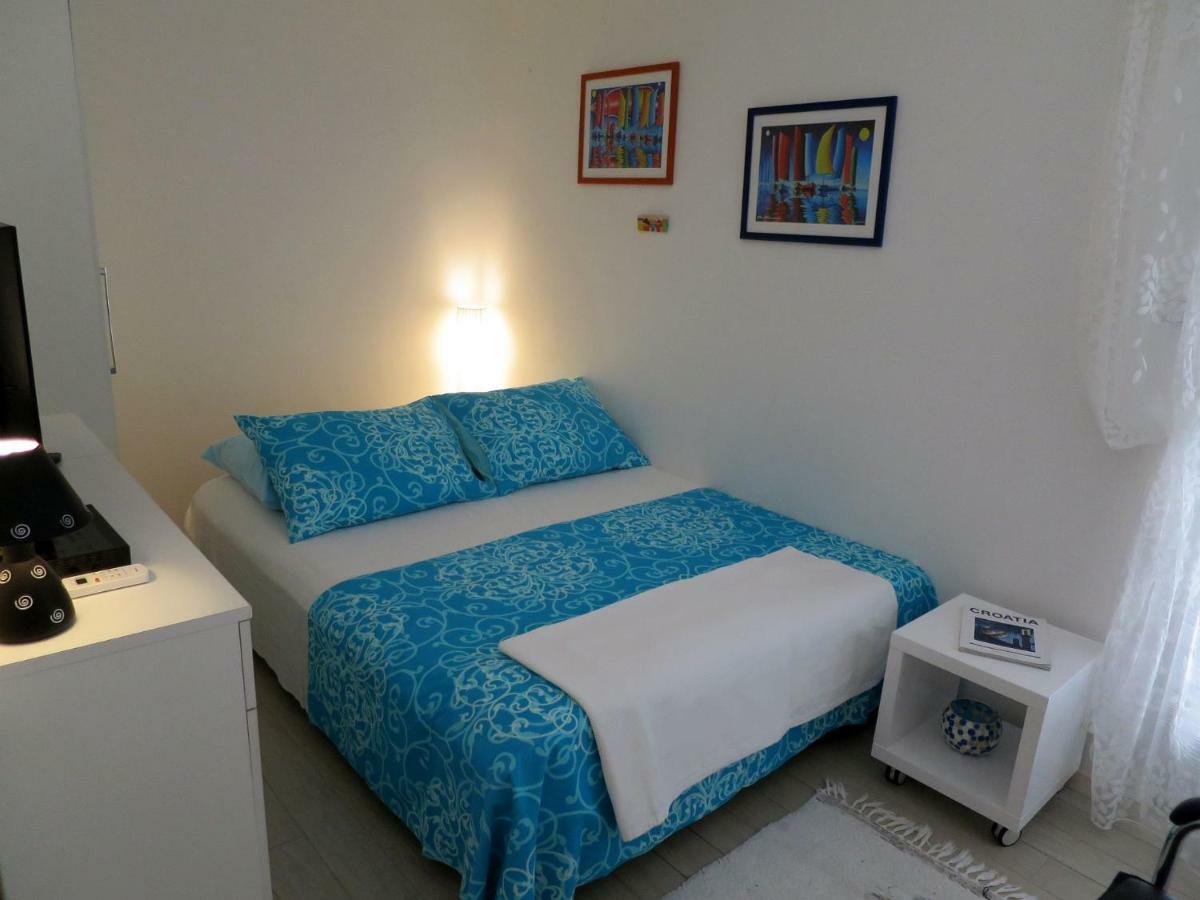 Apartments Kuzmanic Omiš Exterior foto